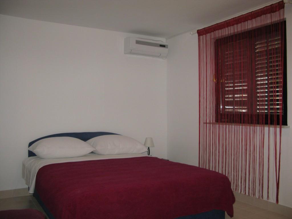 Apartmani Orhideja Rab Town Bilik gambar