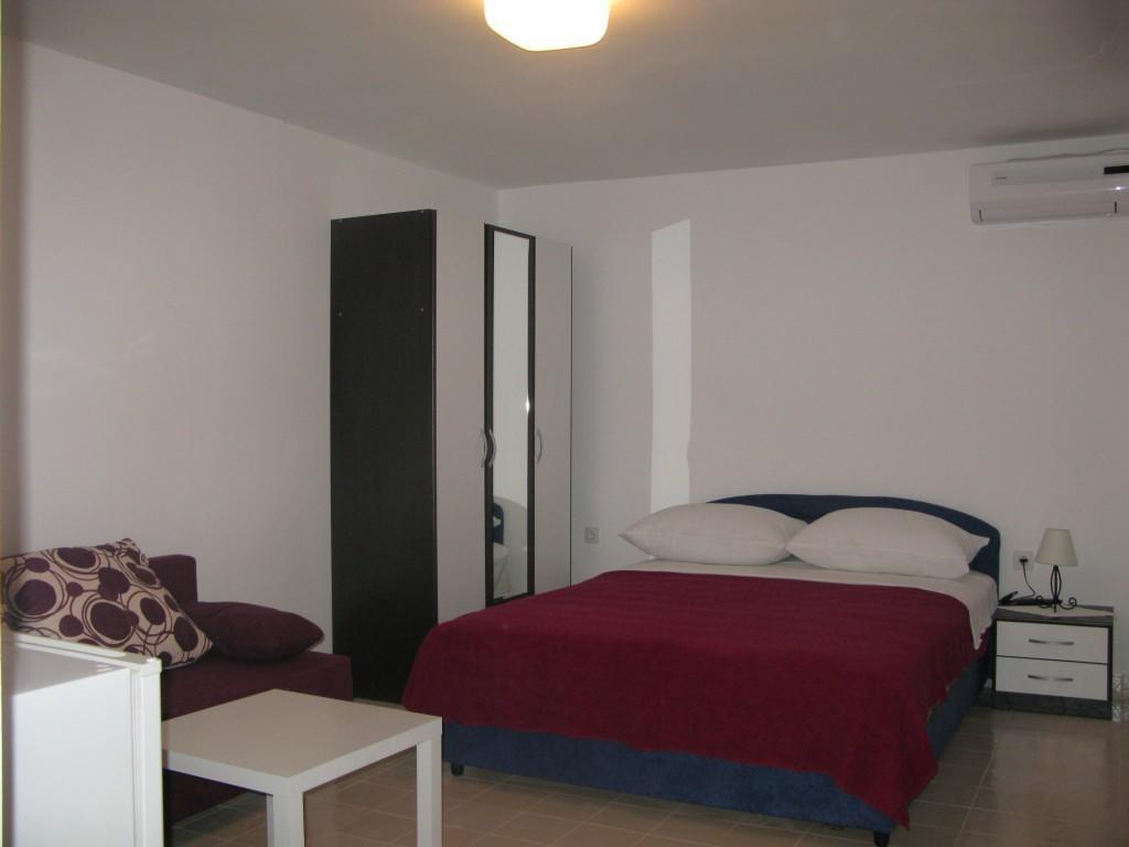 Apartmani Orhideja Rab Town Bilik gambar