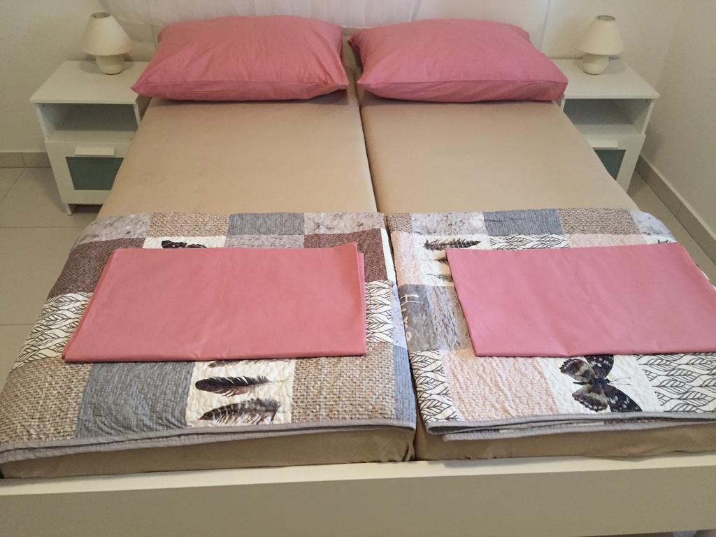 Apartmani Orhideja Rab Town Luaran gambar